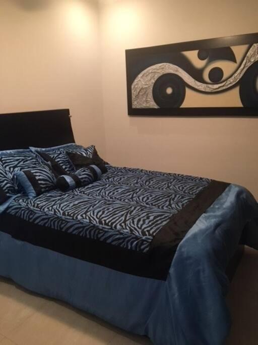 Beautiful 3 Bedroom, Fully Furnished, On The Beach Mazatlán Exterior foto
